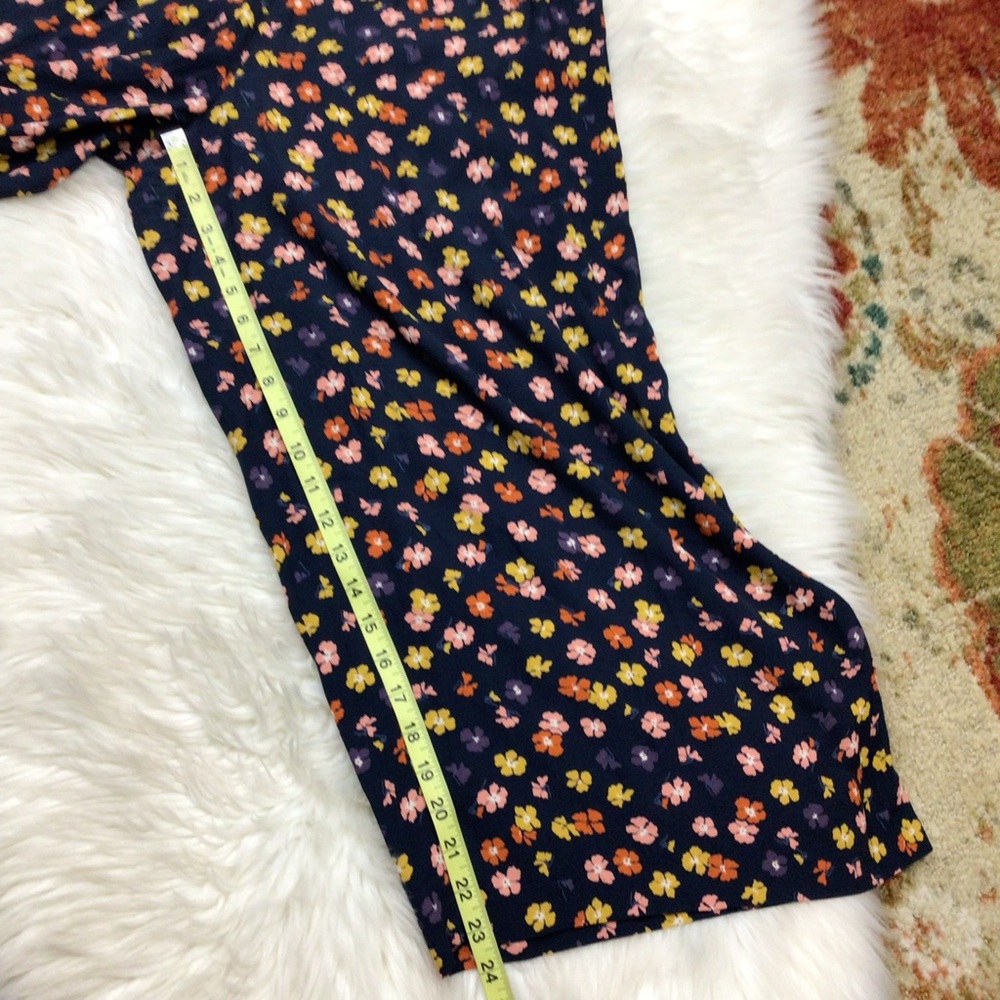 Madewell Smocked Floral Culotte Crop Wide Leg Jumpsuit Flowers Straps 2 - Picture 7 of 12